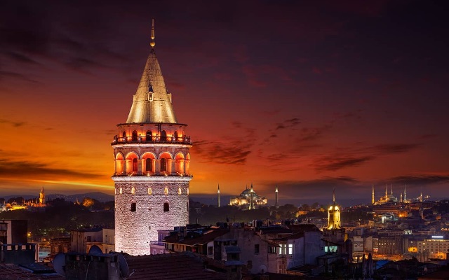 ガラタ塔