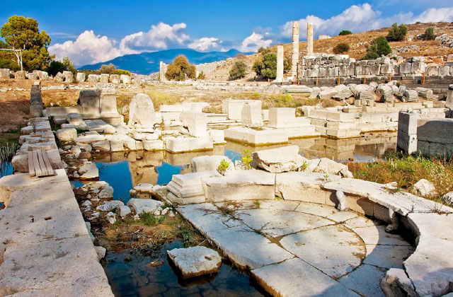 クサントス - レトーン